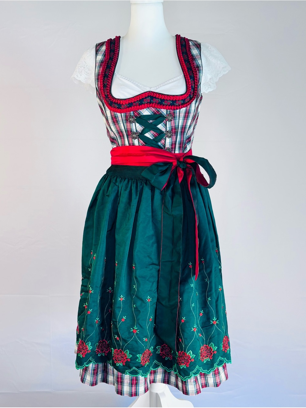 Luxury Authentic Dirndl Tramontana 3-Piece Set Size 36 / ~US 4-6 Oktoberfest
